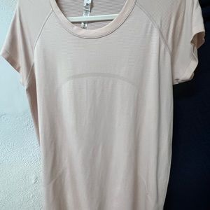 Lululemon Swiftly Tech Short Sleeve 2.0
